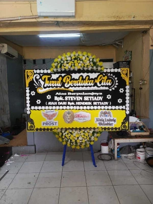 Papan Bunga di Regaloh Tlogowungu
